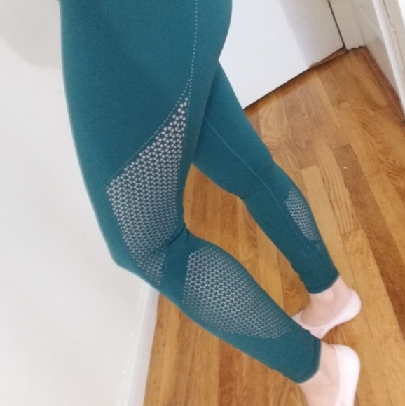lululemon athletica Pants - Lululemon

leggings